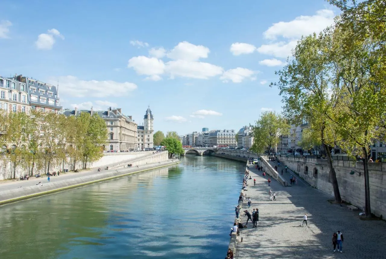 Veeve - Natural Heights In The 6th Apartment Paris
